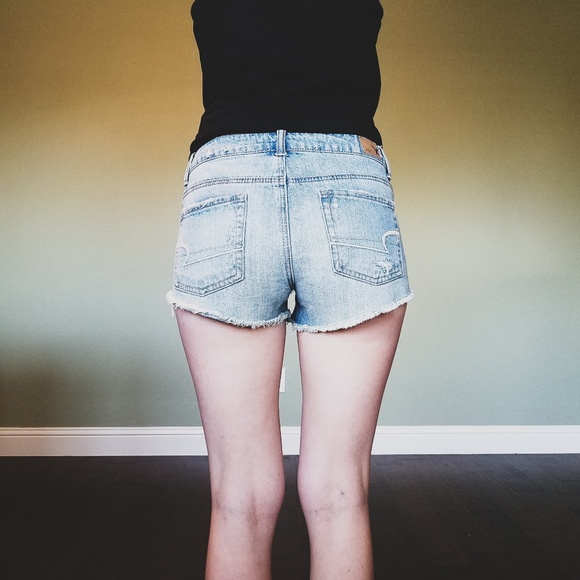 AE High Rise Cut Offs - Picture 2 of 7